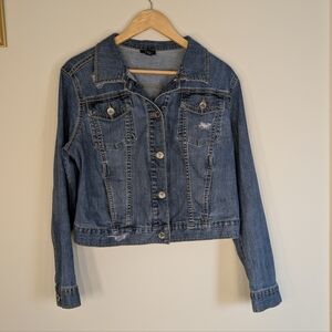 a.n.a. Distressed Denim Jacket Women's XL Blue Jean Button Front Trucker Style
